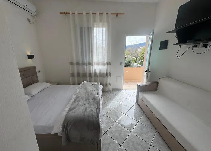 Aparthotel Lea Vlorë